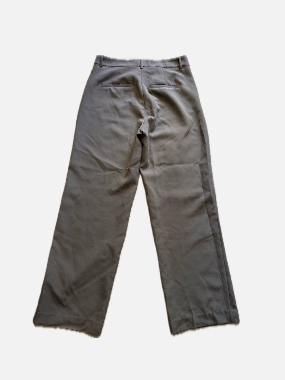 Only chic gray pants